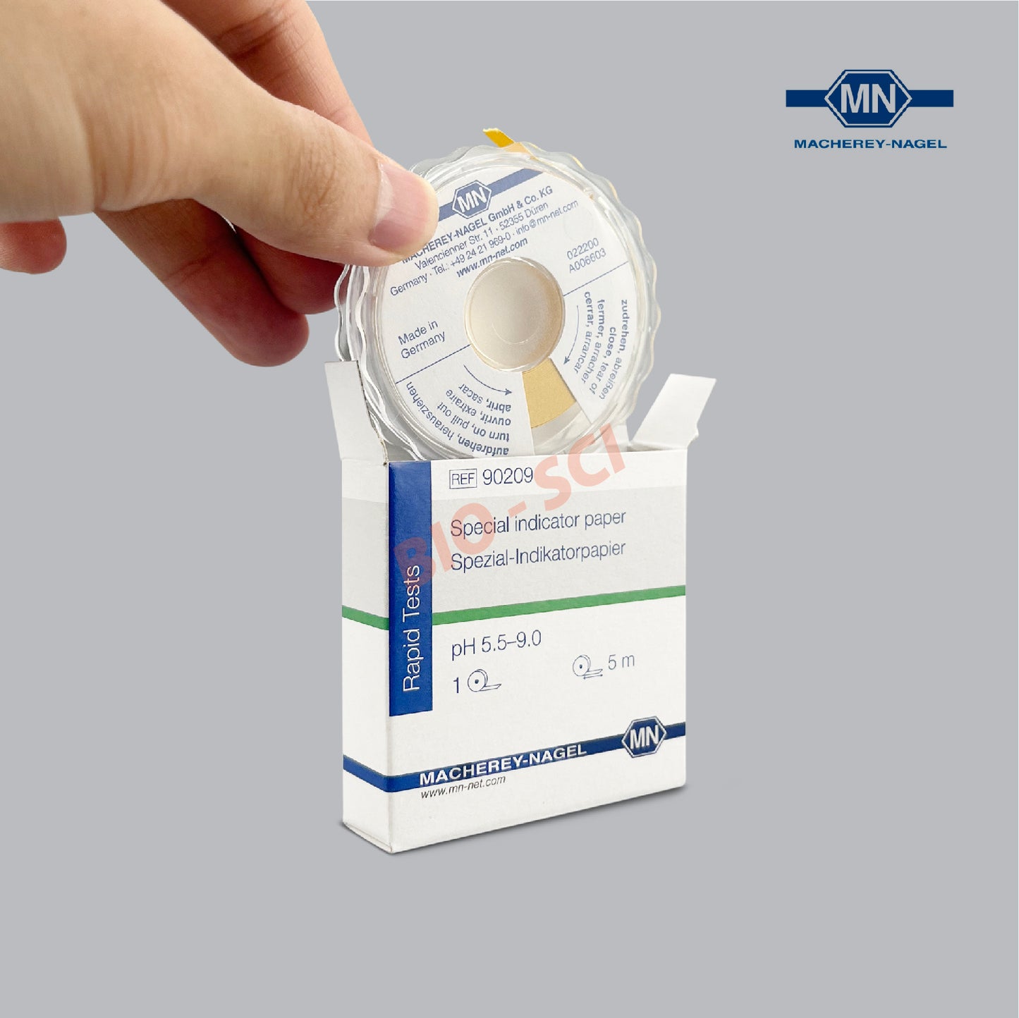 pH Paper Tape 5.5 – 9.0 ( Macherey Nagel )